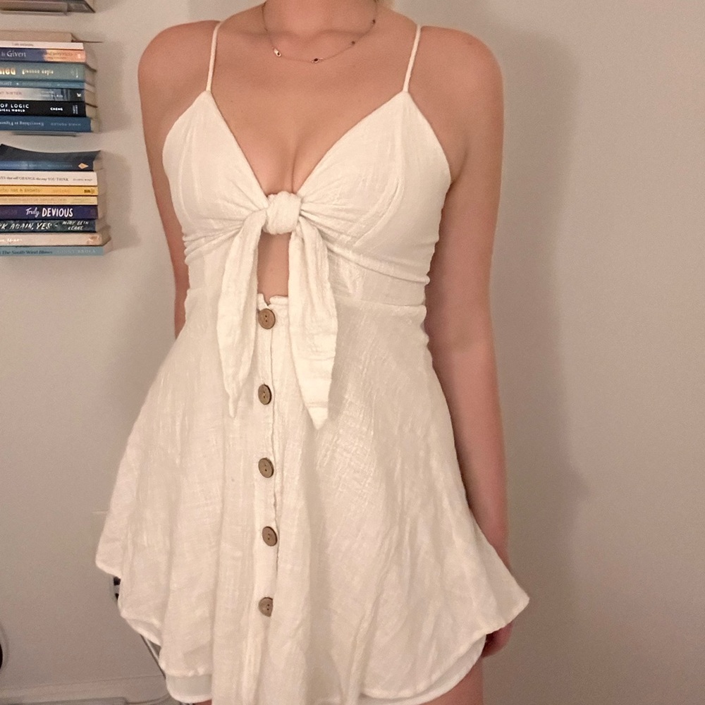 white billabong sundress
